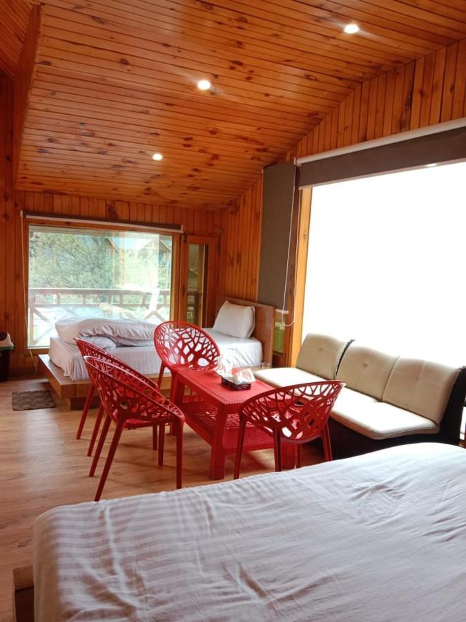 Swiss Wood Cottages นารัน ภายนอก รูปภาพ
